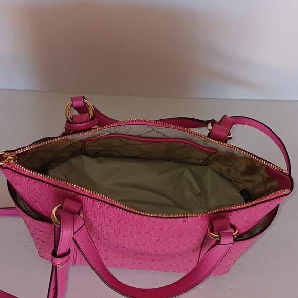 ***SOLD*** Michael kors sullivan small convertible tote cerise pink - Picture 11 of 16